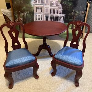 American Girl Felicity Merriman Tilt-top table and two chairs